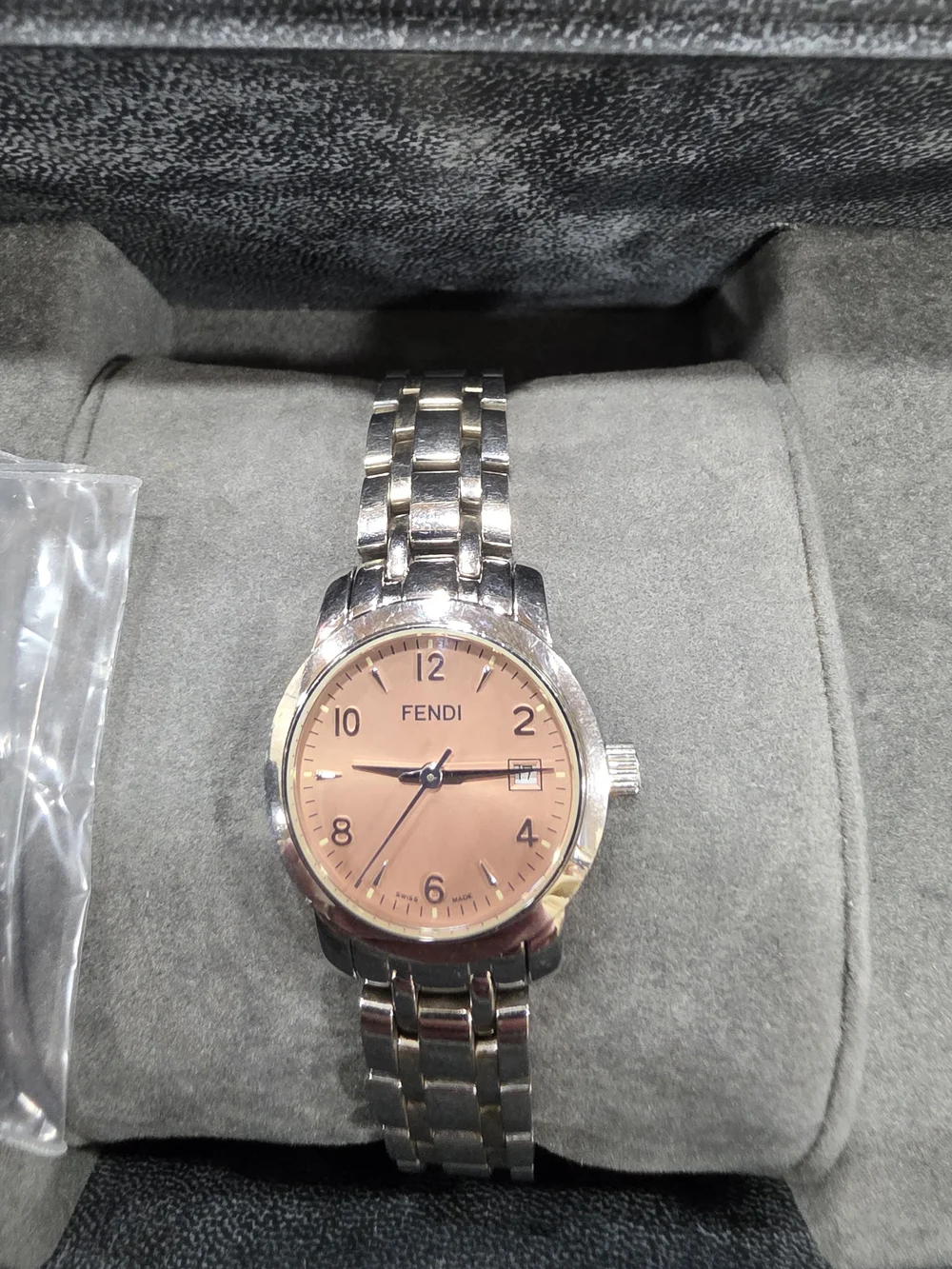 Fendi Orologi 2100L Classico Quartz Women's Watch 2024 Full Inclusion W/Auth Car